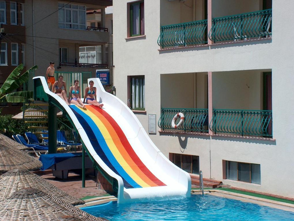 אלאניה The S Apart & Suites Hotel מראה חיצוני תמונה